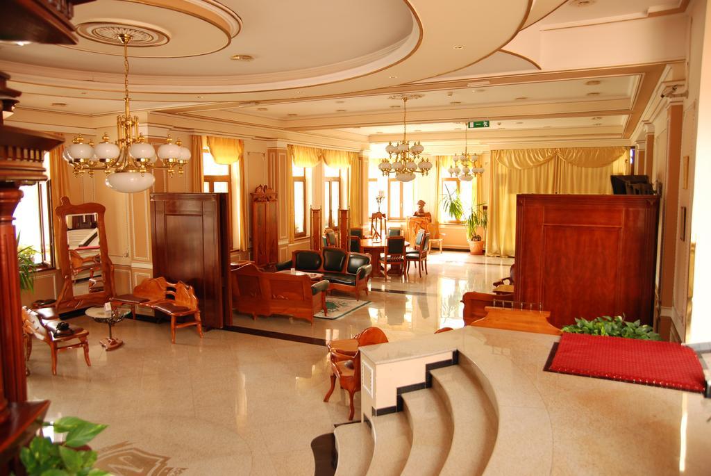 Hotel Villa Majur Subotica Luaran gambar